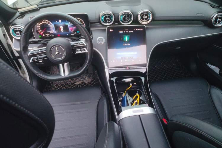 Used Mercedes-Benz C-Class 2022 Restyled C 200 L Sport Edition Interior 2