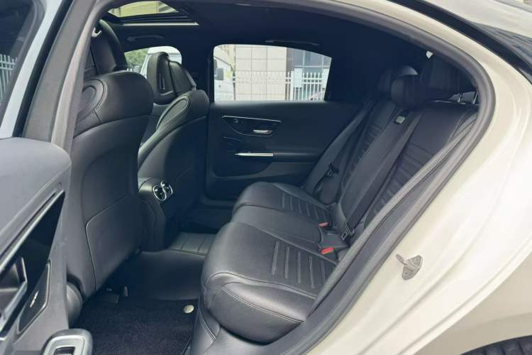 Used Mercedes-Benz C-Class 2022 C 200 L Sport Edition Interior 2