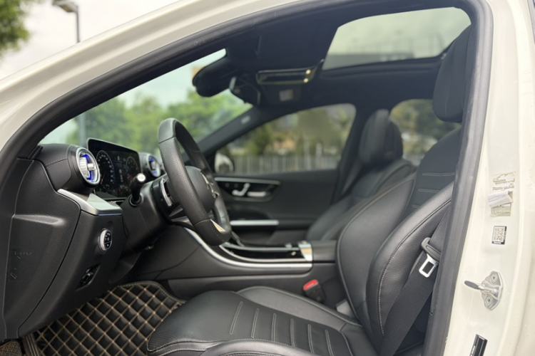 Used Mercedes-Benz C-Class 2022 C 260 L Sport Edition Interior 2