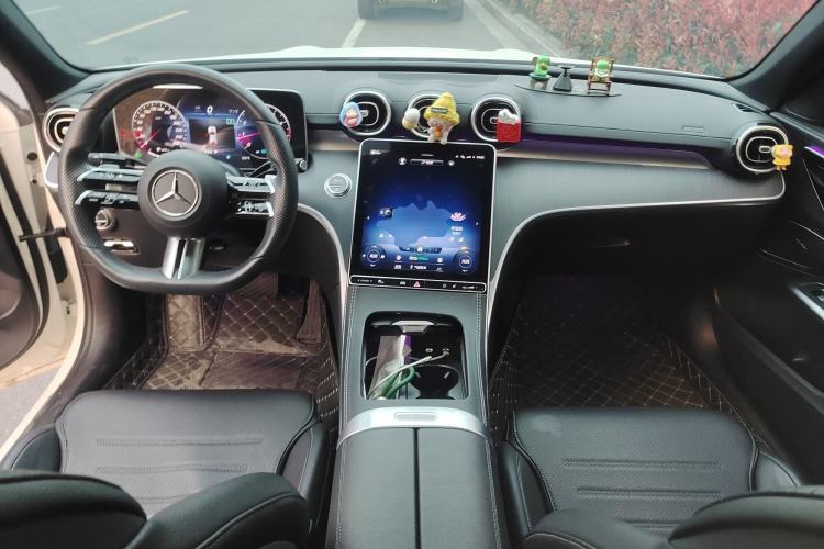 Used Mercedes-Benz C-Class 2022 C 200 L Sport Edition Interior 2