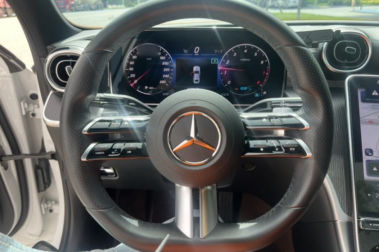 Used Mercedes-Benz C-Class 2022 C 200 L Sport Edition Interior 2