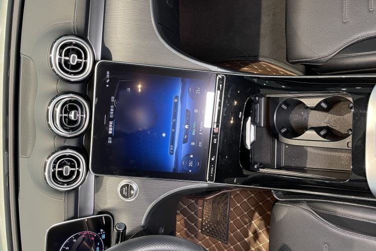 Used Mercedes-Benz C-Class 2022 C 200 L Sport Edition Interior 2