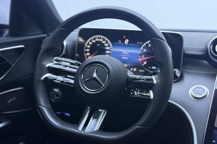 Used Mercedes-Benz C-Class 2022 C 200 L Sport Edition Interior 3