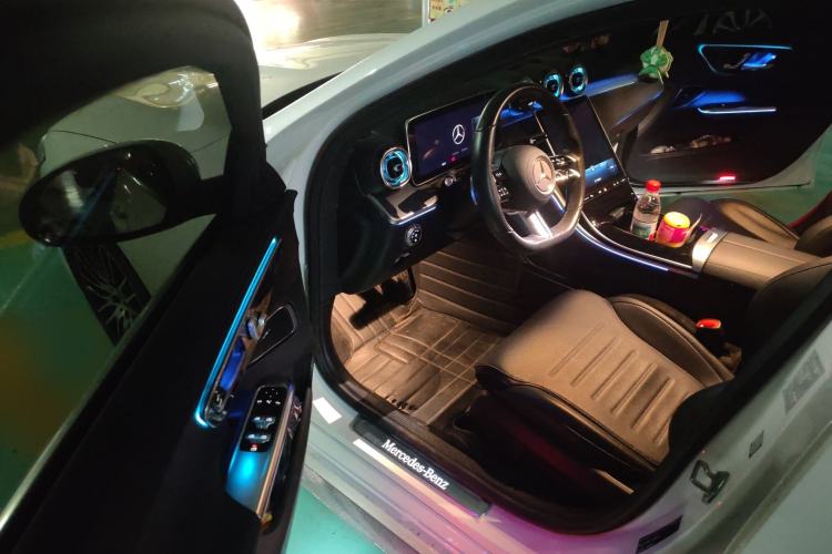 Used Mercedes-Benz C-Class 2022 Restyled C 260 L Sport Edition Interior 3