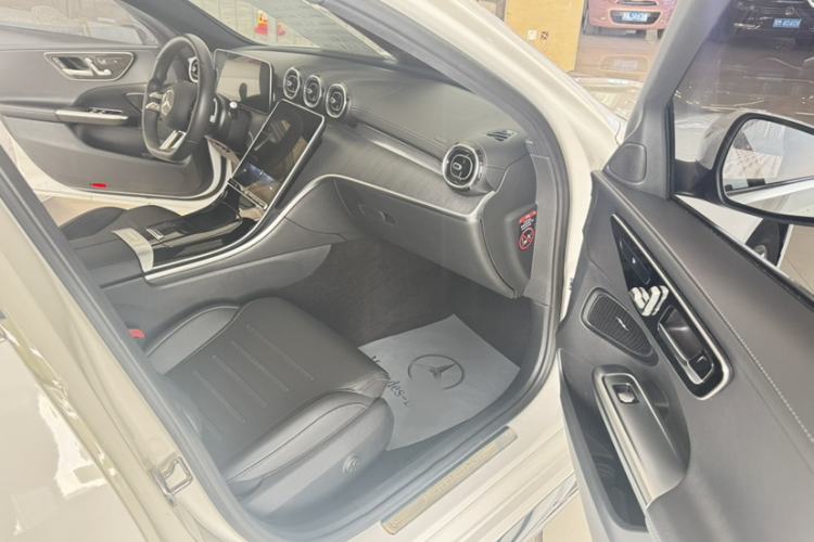 Used Mercedes-Benz C-Class 2022 Restyled C 200 L Sport Edition Interior 3