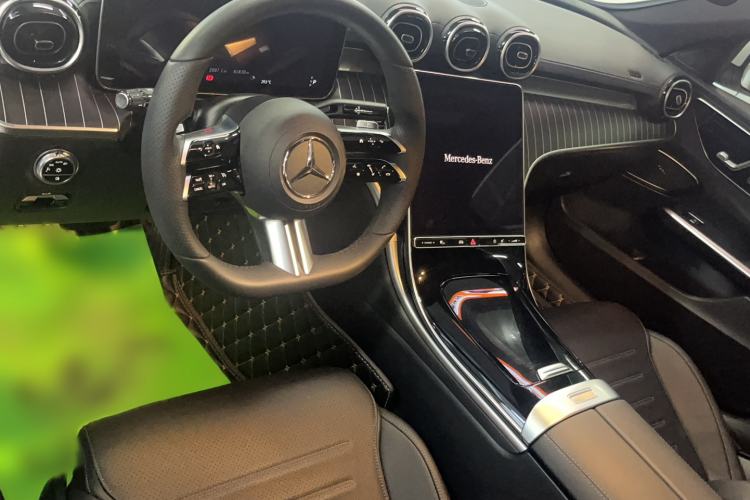 Used Mercedes-Benz C-Class 2022 C 200 L Sport Edition Interior 3