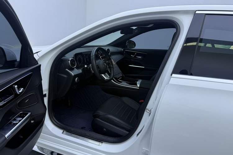 Used Mercedes-Benz C-Class 2022 C 200 L Sport Edition Interior 4