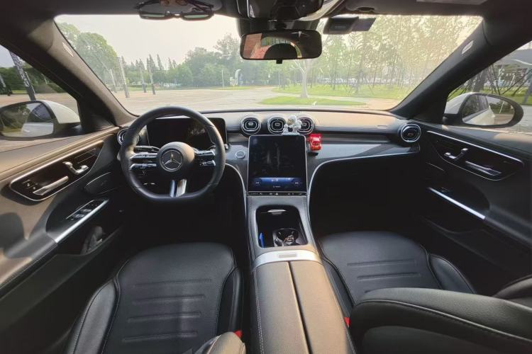 Used Mercedes-Benz C-Class 2022 Restyled C 260 L Sport Edition Interior 4
