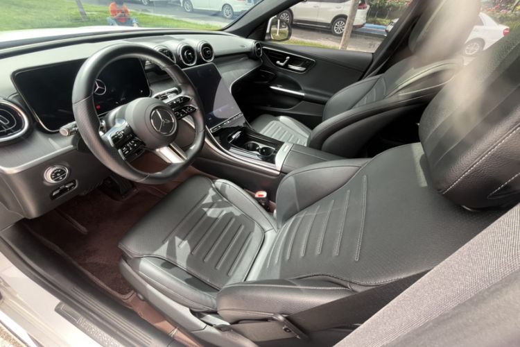 Used Mercedes-Benz C-Class 2022 C 200 L Sport Edition Interior 4