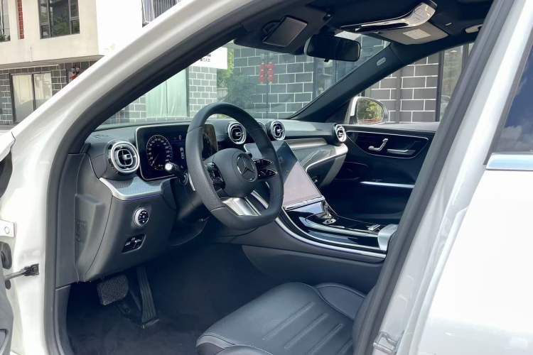 Used Mercedes-Benz C-Class 2022 C 260 L Sport Edition Interior 4