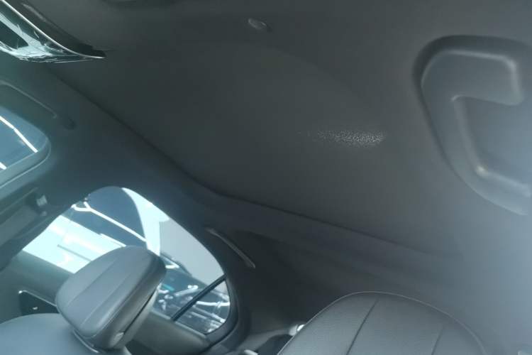 Used Mercedes-Benz C-Class 2022 C 260 L Obsidian Night Sport Edition Interior 5