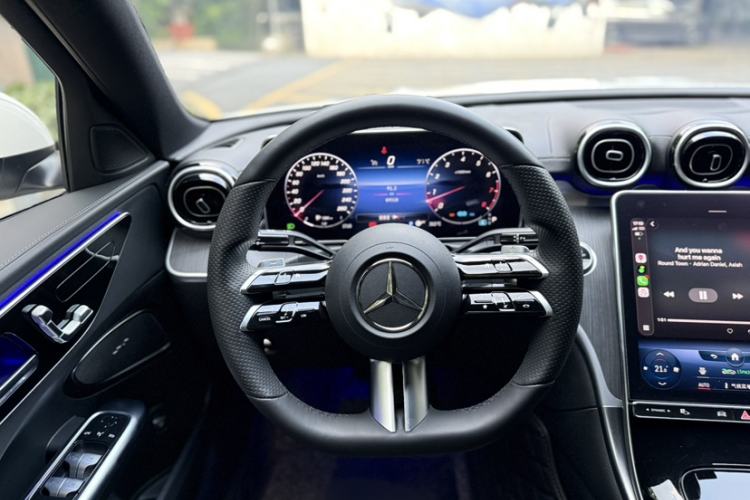 Used Mercedes-Benz C-Class 2022 C 200 L Sport Edition Interior 5