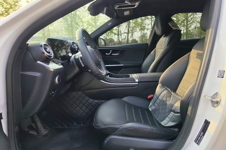Used Mercedes-Benz C-Class 2022 Restyled C 260 L Sport Edition Interior 6