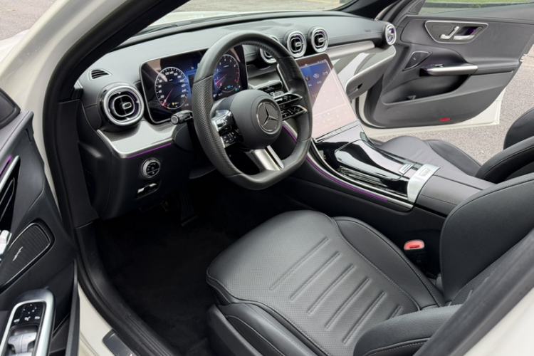 Used Mercedes-Benz C-Class 2022 Restyled C 260 L Sport Edition Interior 6