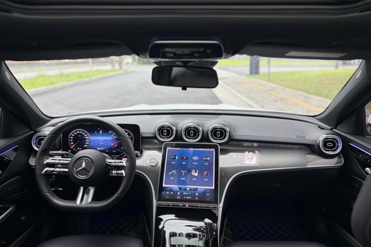 Used Mercedes-Benz C-Class 2022 C 260 L Sport Edition Interior 7