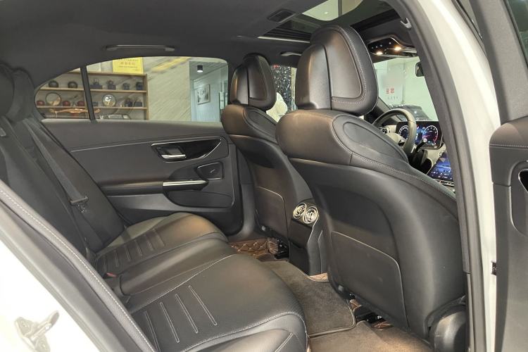 Used Mercedes-Benz C-Class 2022 C 200 L Sport Edition Interior 8