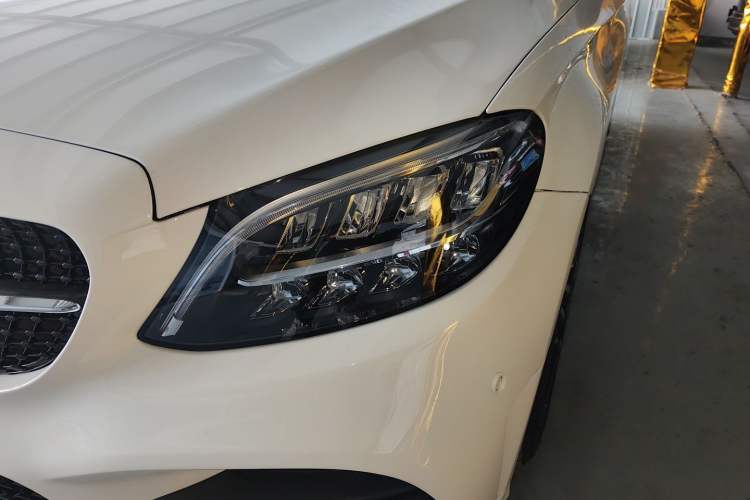 Used Mercedes-Benz C-Class 2022 Refreshed C 260 Coupe Left Front Headlight