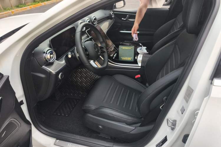 Used Mercedes-Benz C-Class 2022 Restyled C 260 L Sport Edition Left Front Seat