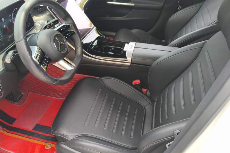 Used Mercedes-Benz C-Class 2022 Restyled C 260 L Sport Edition Left Front Seat