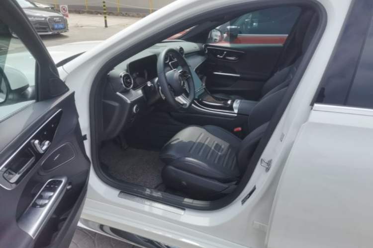Used Mercedes-Benz C-Class 2022 C 200 L Sport Edition Left Front Seat
