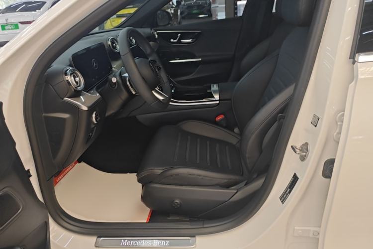 Used Mercedes-Benz C-Class 2022 Restyled C 260 L Sport Edition Left Front Seat