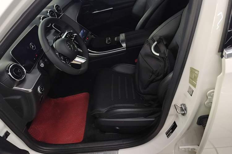 Used Mercedes-Benz C-Class 2022 Restyled C 200 L Sport Edition Left Front Seat
