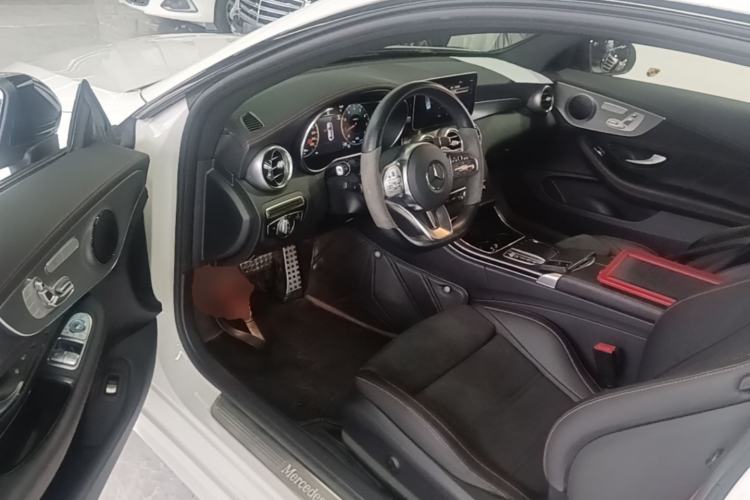 Used Mercedes-Benz C-Class 2022 Refreshed C 260 Coupe Left Front Seat
