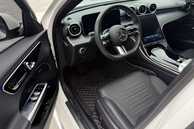 Used Mercedes-Benz C-Class 2022 Restyled C 200 L Sport Edition Left Front Seat