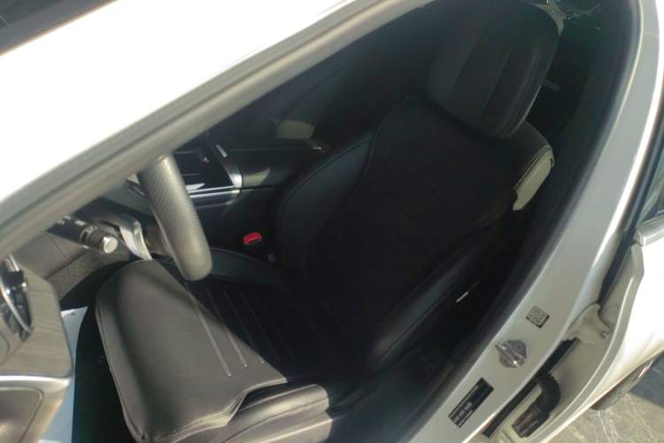 Used Mercedes-Benz C-Class 2022 C 200 L Sport Edition Left Front Seat