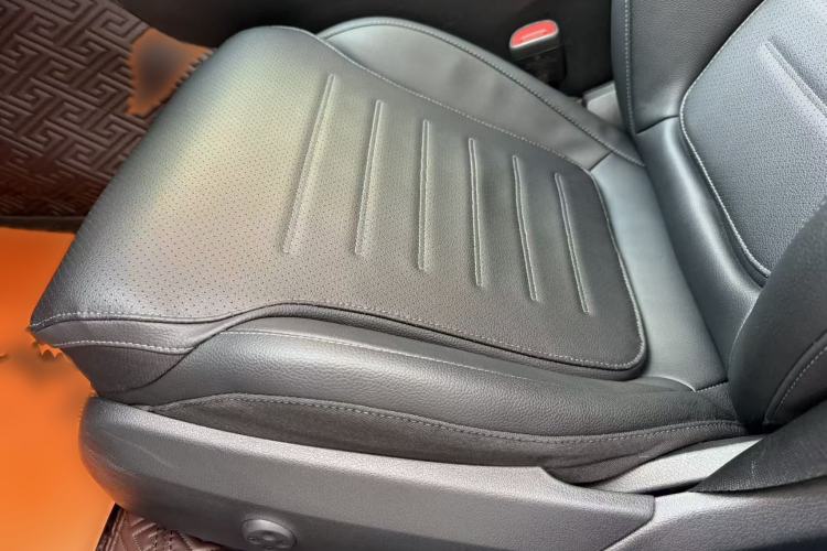 Used Mercedes-Benz C-Class 2022 Restyled C 260 L Sport Edition Left Front Seat