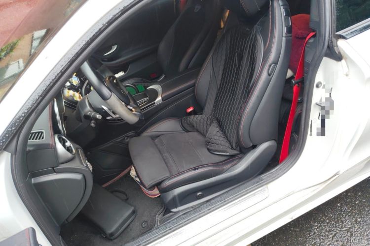 Used Mercedes-Benz C-Class 2022 Refreshed C 260 Coupe Left Front Seat