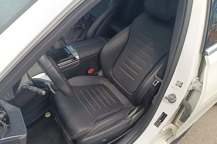 Used Mercedes-Benz C-Class 2022 C 200 L Sport Edition Left Front Seat