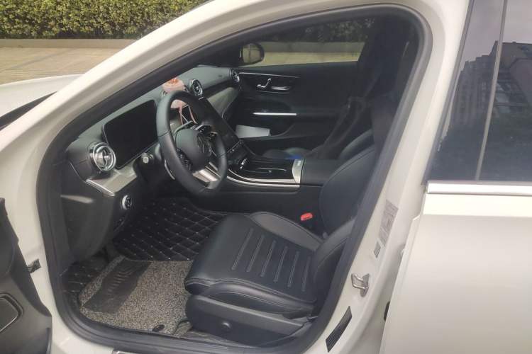 Used Mercedes-Benz C-Class 2022 Restyled C 260 L Sport Edition Left Front Seat