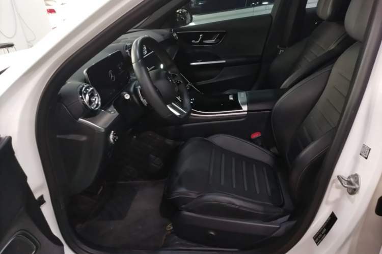 Used Mercedes-Benz C-Class 2022 Restyled C 260 L Sport Edition Left Front Seat