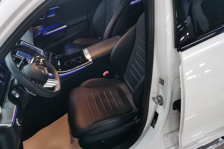 Used Mercedes-Benz C-Class 2022 Revised C 260 L Starry Night Sport Edition Left Front Seat