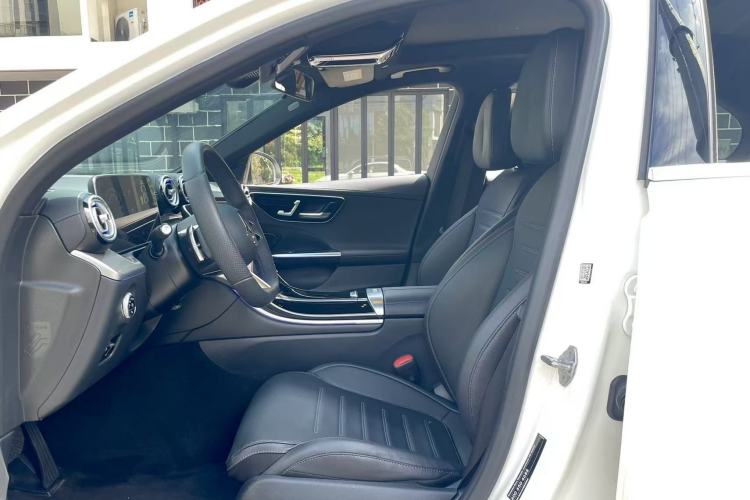 Used Mercedes-Benz C-Class 2022 C 260 L Sport Edition Left Front Seat