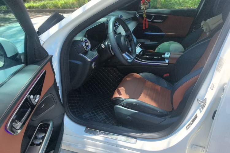 Used Mercedes-Benz C-Class 2022 Restyled C 260 L Sport Edition Left Front Seat