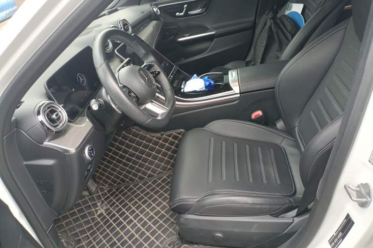 Used Mercedes-Benz C-Class 2022 C 260 L Sport Edition Left Front Seat