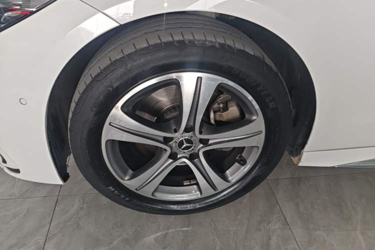 Used Mercedes-Benz C-Class 2022 Restyled C 200 L Sport Edition Left Front Wheel Hub