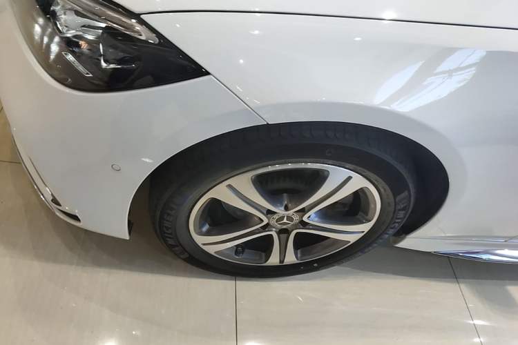 Used Mercedes-Benz C-Class 2022 Restyled C 200 L Sport Edition Left Front Wheel Hub