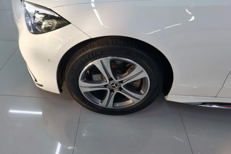 Used Mercedes-Benz C-Class 2022 Restyled C 200 L Sport Edition Left Front Wheel Hub