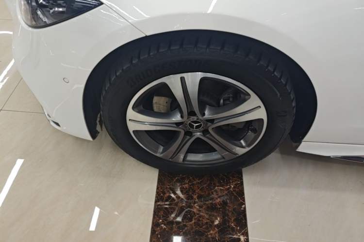 Used Mercedes-Benz C-Class 2022 C 200 L Sport Edition Left Front Wheel Hub