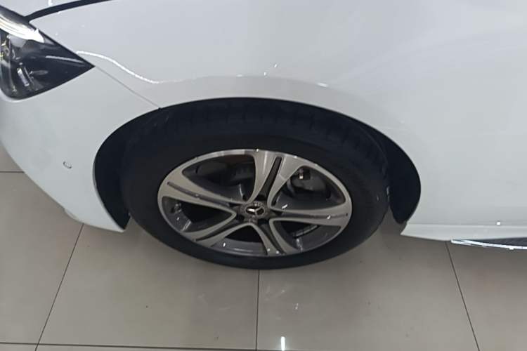 Used Mercedes-Benz C-Class 2022 Restyled C 200 L Sport Edition Left Front Wheel Hub