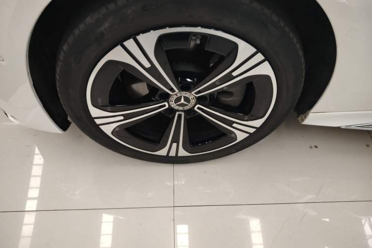 Used Mercedes-Benz C-Class 2022 C 260 L Obsidian Night Sport Edition Left Front Wheel Hub