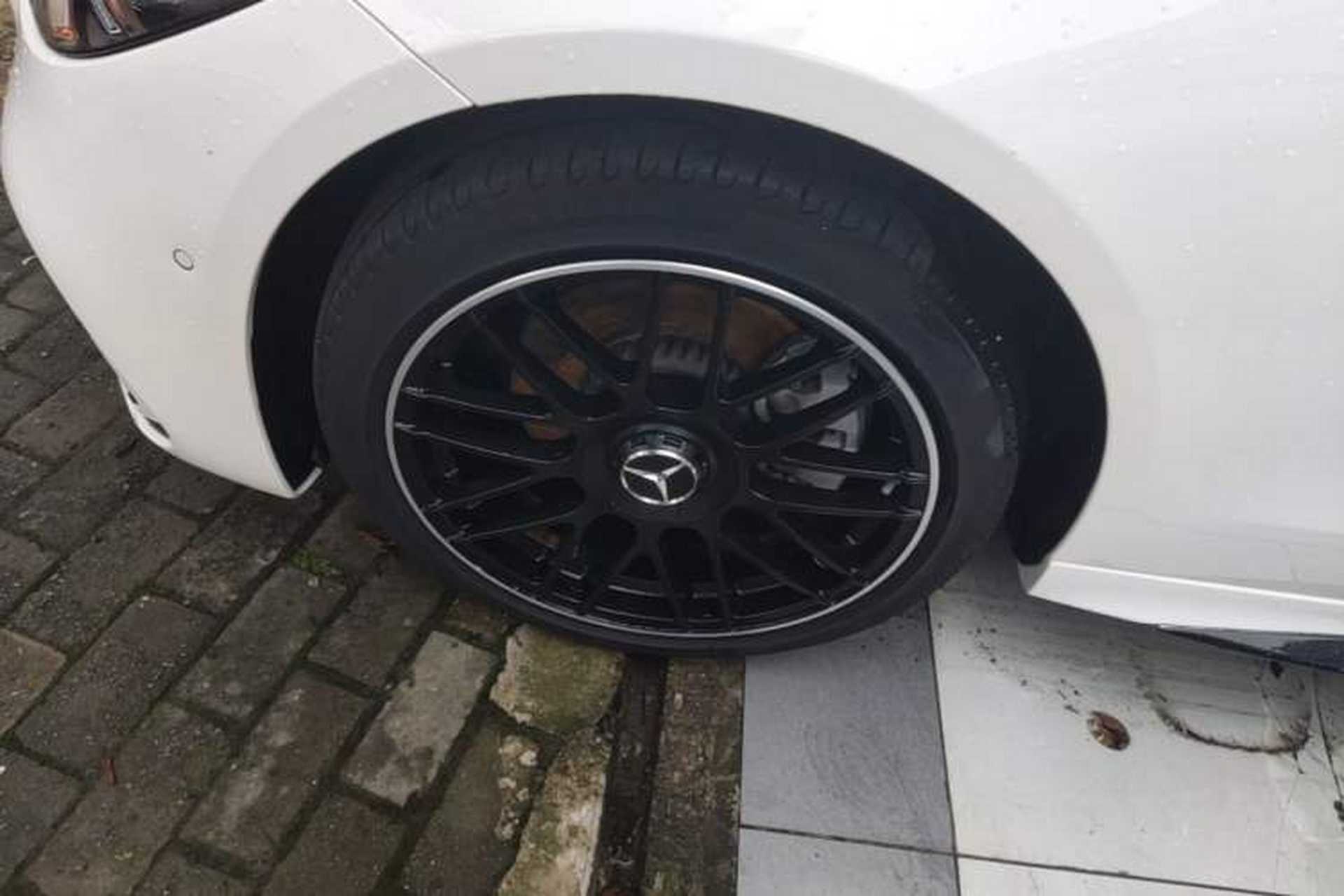 Used Mercedes-Benz C-Class 2022 C 200 L Sport Edition Left Front Wheel Hub
