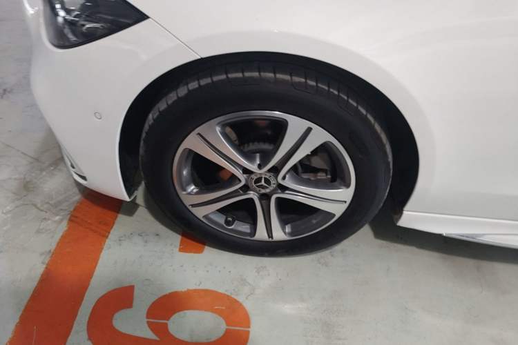 Used Mercedes-Benz C-Class 2022 C 200 L Sport Edition Left Front Wheel Hub