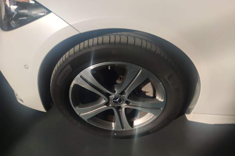 Used Mercedes-Benz C-Class 2022 C 200 L Sport Edition Left Front Wheel Hub