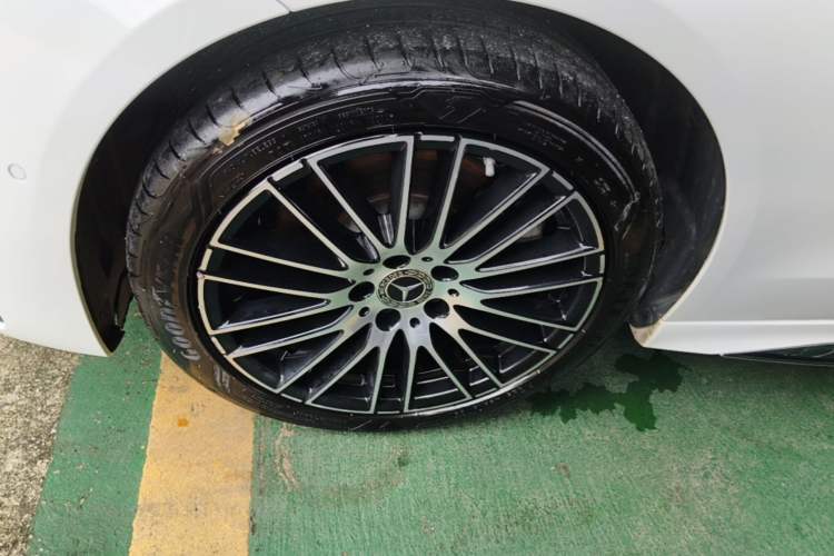 Used Mercedes-Benz C-Class 2022 C 260 L Sport Edition Left Front Wheel Hub