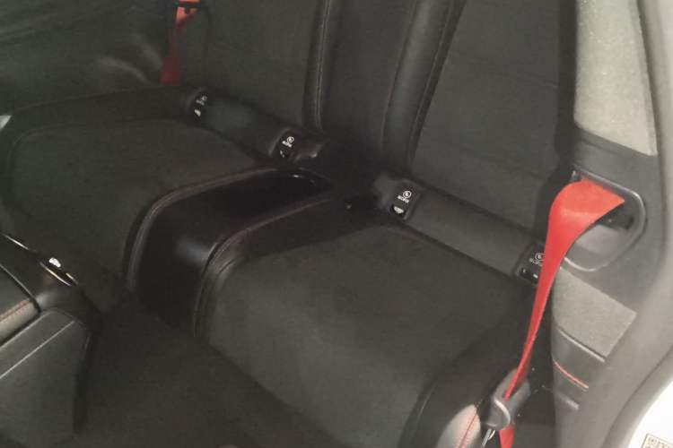 Used Mercedes-Benz C-Class 2022 Refreshed C 260 Coupe Left Rear Seat