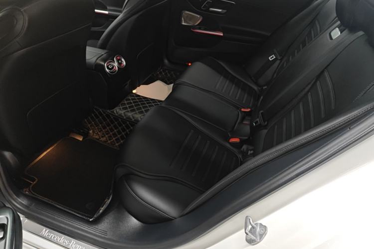 Used Mercedes-Benz C-Class 2022 Revised C 260 L Starry Night Sport Edition Left Rear Seat